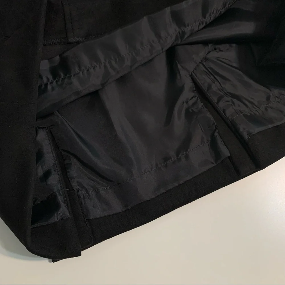 Kasper Black Micro Suede Pencil Skirt Size 8 Chic Polished Classic Basics